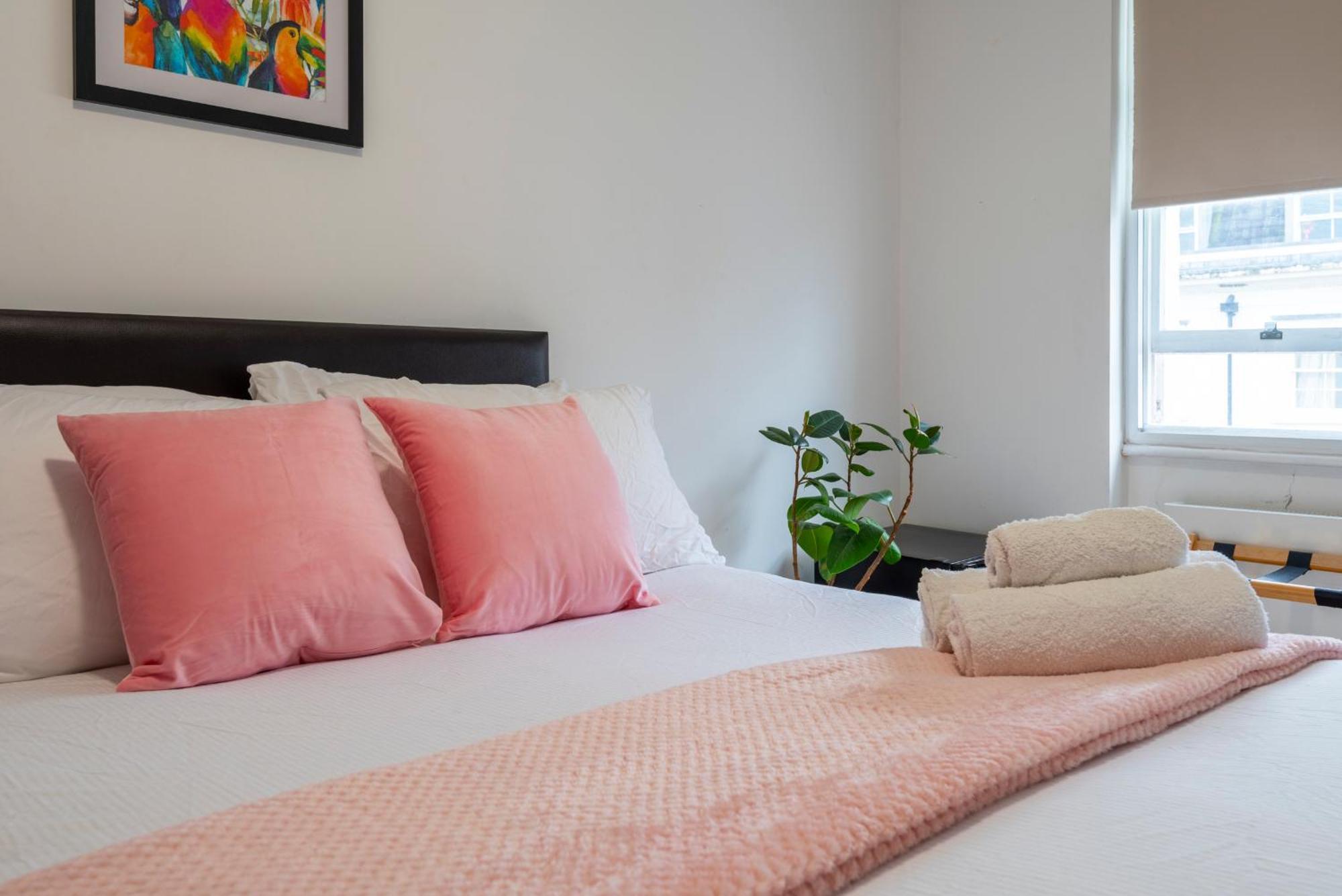 Dazzling Room Near Paddington/Elizabeth Stn Londres Exterior foto